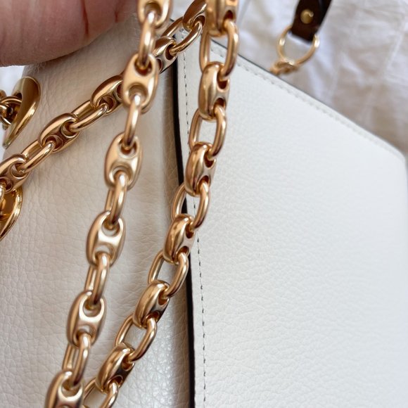 Coach Lane shoulder bag in Chalk/penny - Picture 4 of 15